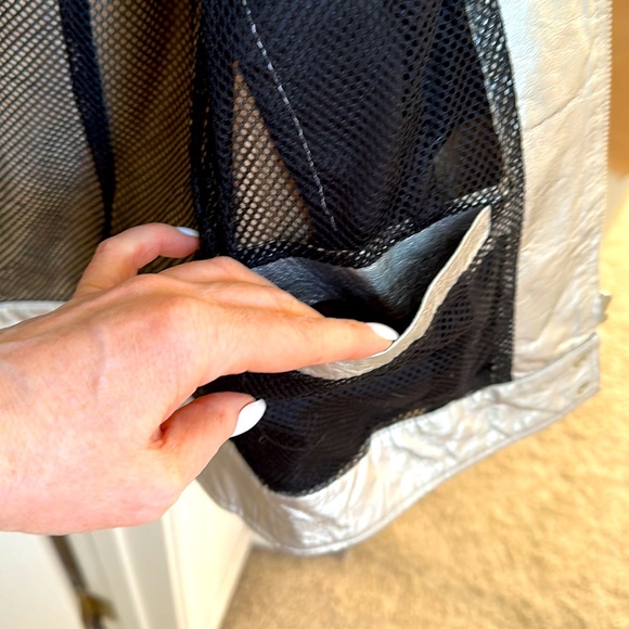 Silver, 100% leather jacket coat size 6 brand new - Picture 10 of 11